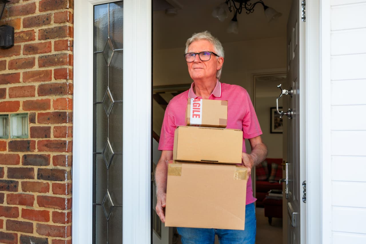 My father-in-law, 81, sold his $75,000 home and paid off his daughter’s $50,000 debt. What happens to him now? — MarketWatch, Chicago Business news